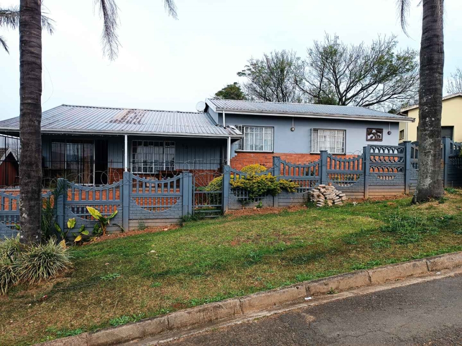 4 Bedroom Property for Sale in Woodlands KwaZulu-Natal