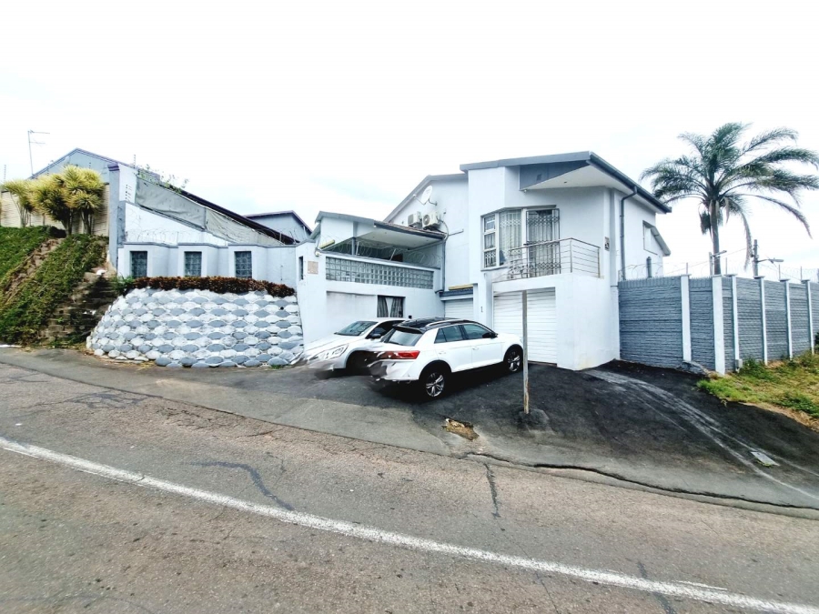 4 Bedroom Property for Sale in Morningside KwaZulu-Natal