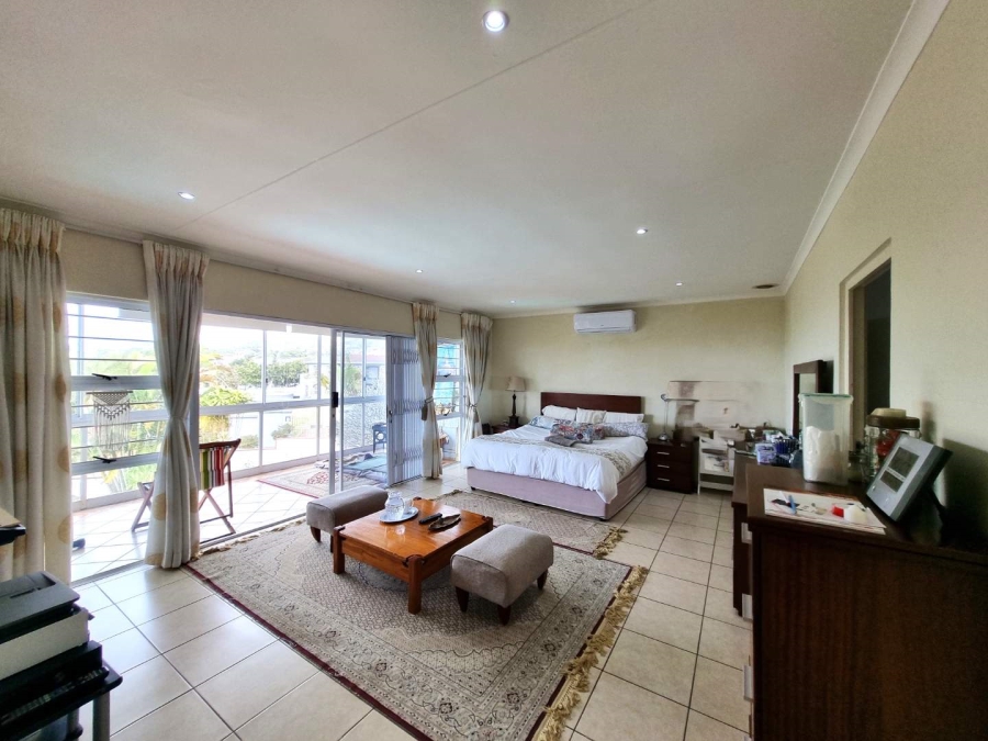 5 Bedroom Property for Sale in La Lucia KwaZulu-Natal