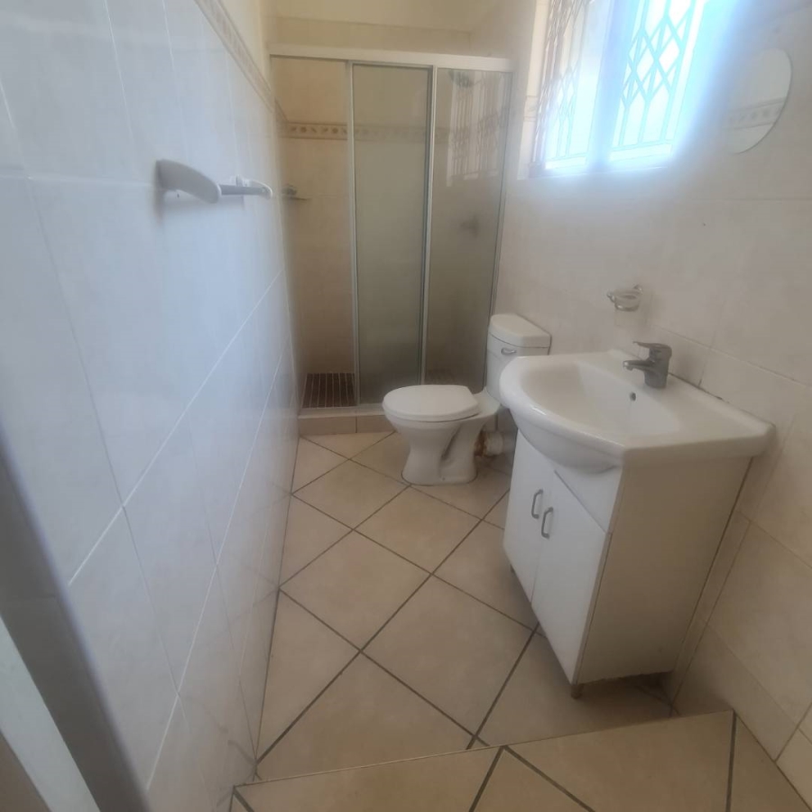 3 Bedroom Property for Sale in Queensburgh KwaZulu-Natal