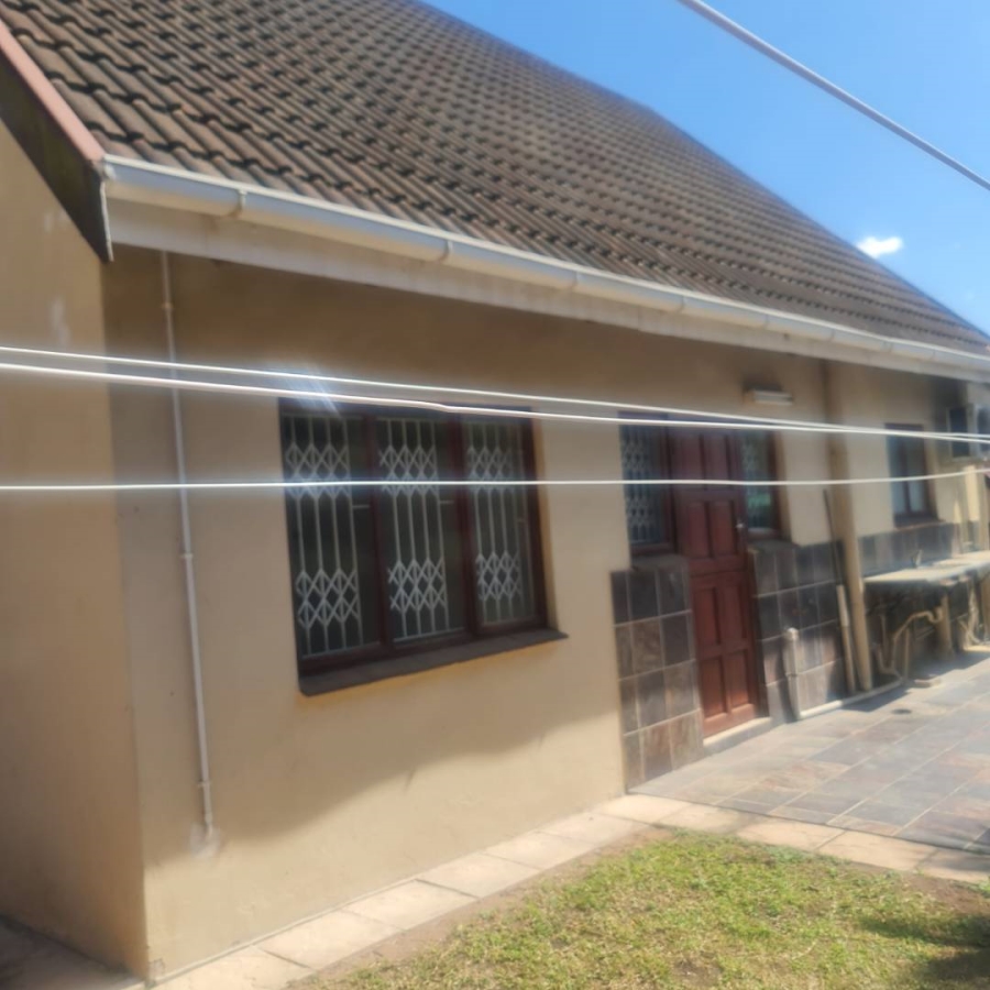 3 Bedroom Property for Sale in Queensburgh KwaZulu-Natal