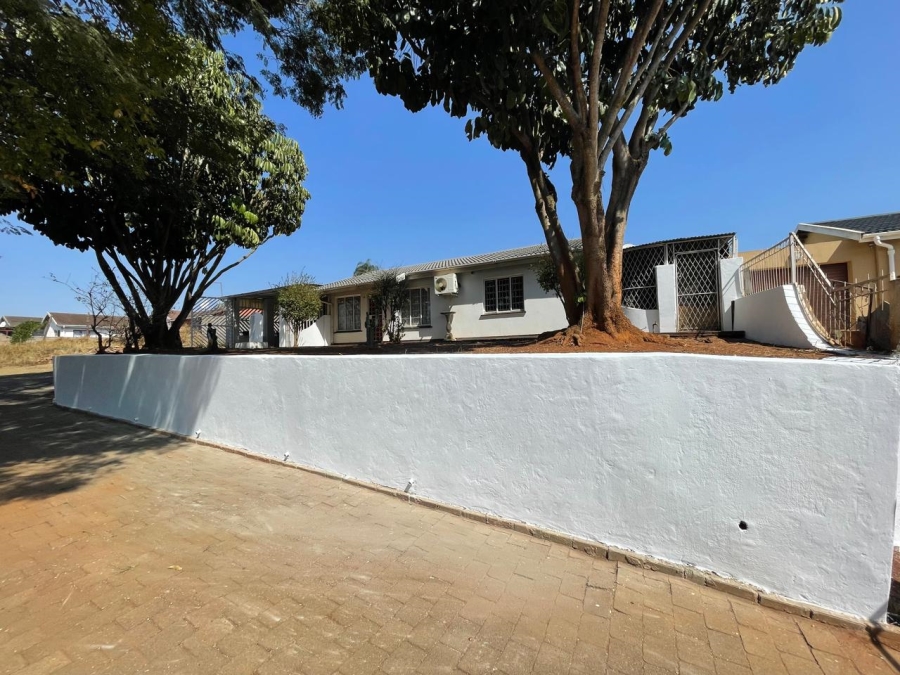 3 Bedroom Property for Sale in Copesville KwaZulu-Natal