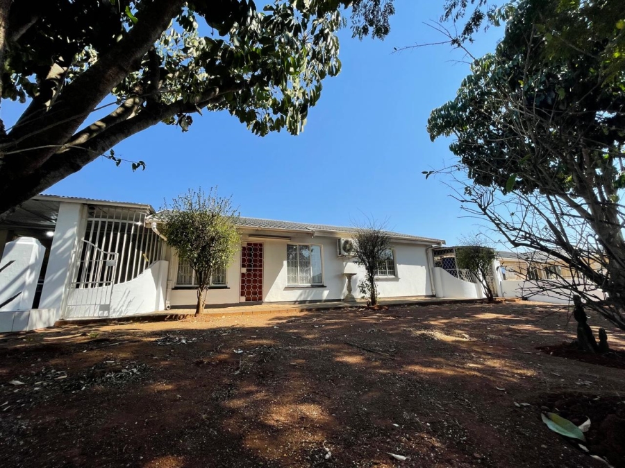 3 Bedroom Property for Sale in Copesville KwaZulu-Natal