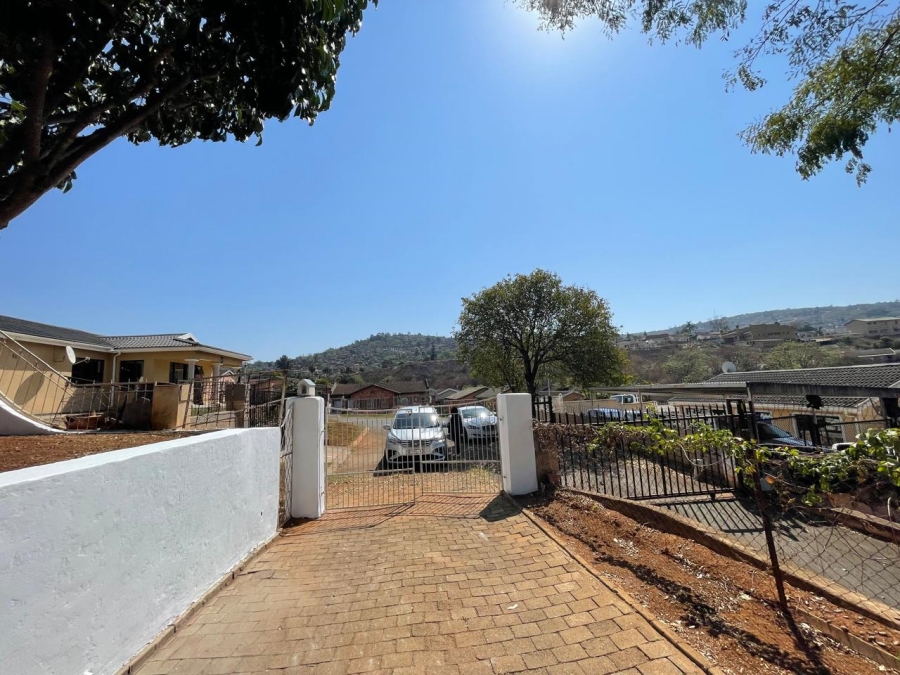 3 Bedroom Property for Sale in Copesville KwaZulu-Natal