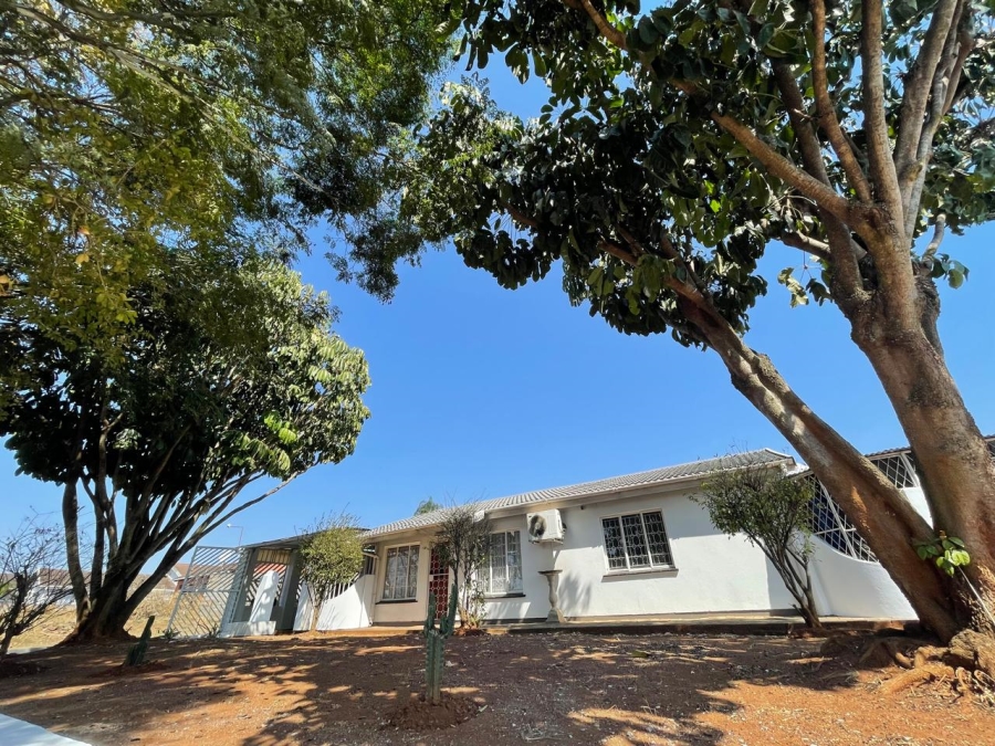 3 Bedroom Property for Sale in Copesville KwaZulu-Natal