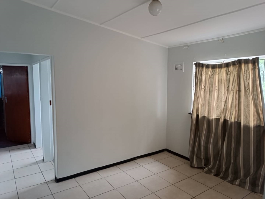 To Let 4 Bedroom Property for Rent in Grange KwaZulu-Natal