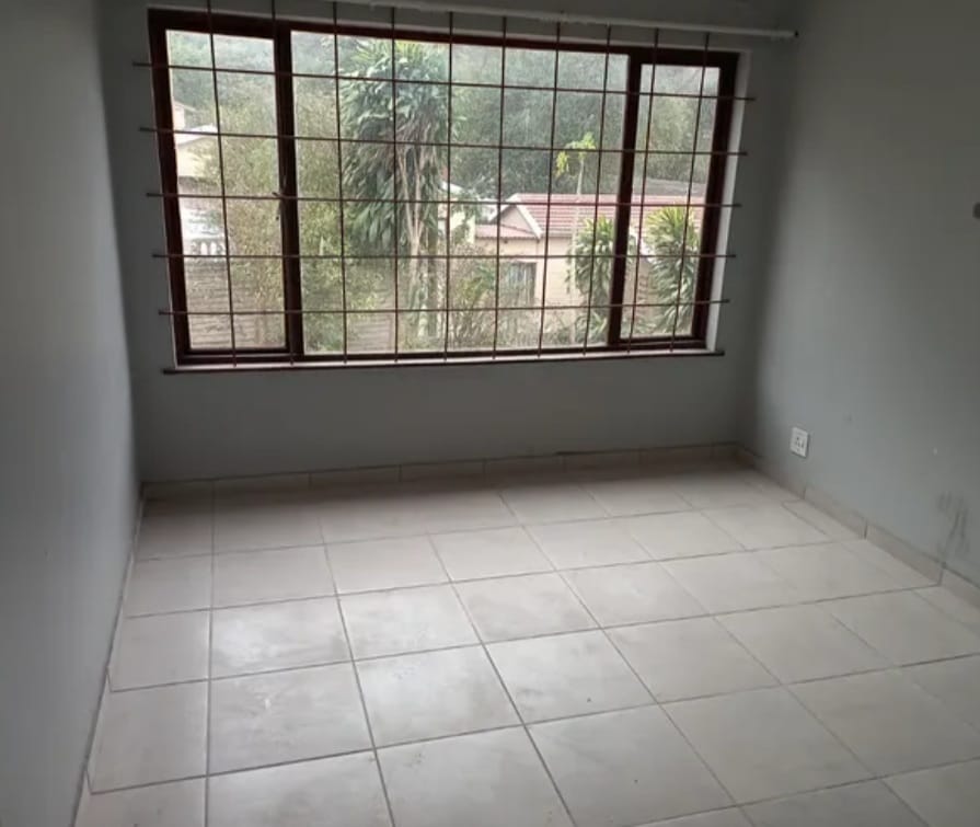 To Let 5 Bedroom Property for Rent in Moseley Park KwaZulu-Natal