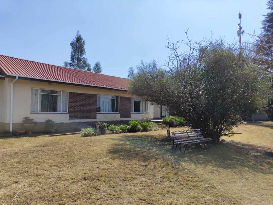 5 Bedroom Property for Sale in Glencoe KwaZulu-Natal