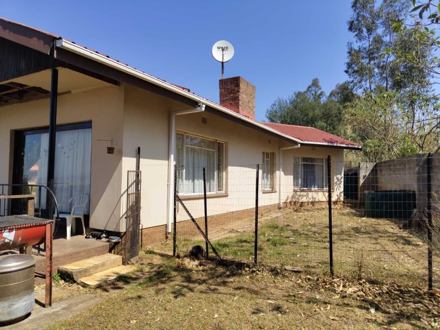 5 Bedroom Property for Sale in Glencoe KwaZulu-Natal