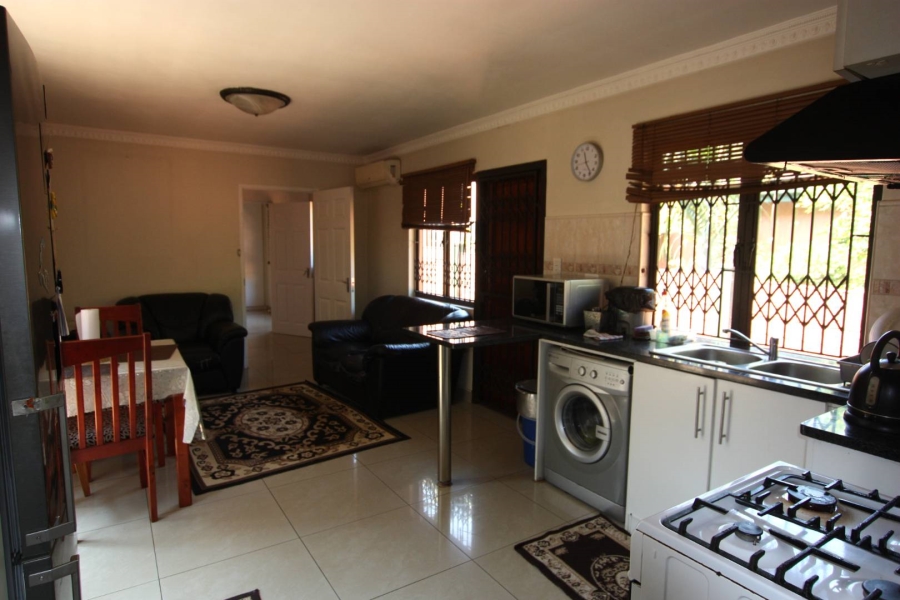 5 Bedroom Property for Sale in Park Hill KwaZulu-Natal