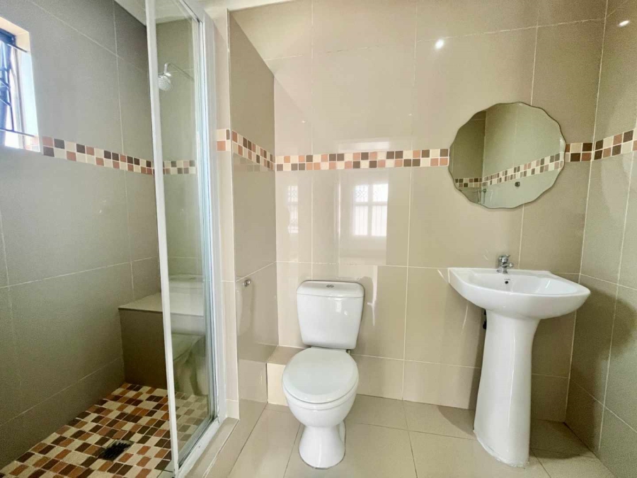 2 Bedroom Property for Sale in Avoca KwaZulu-Natal