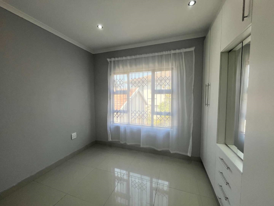 2 Bedroom Property for Sale in Avoca KwaZulu-Natal