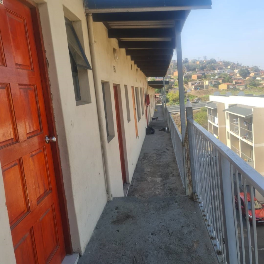 2 Bedroom Property for Sale in Newlands East KwaZulu-Natal