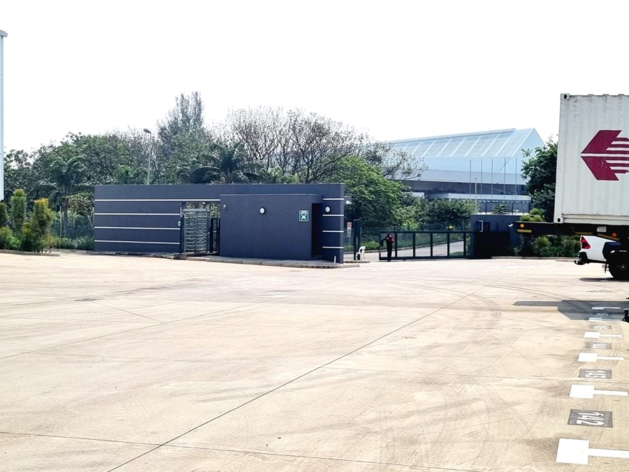 To Let commercial Property for Rent in Mount Edgecombe KwaZulu-Natal