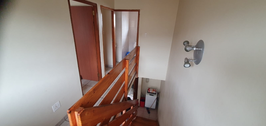 2 Bedroom Property for Sale in Meer En See KwaZulu-Natal