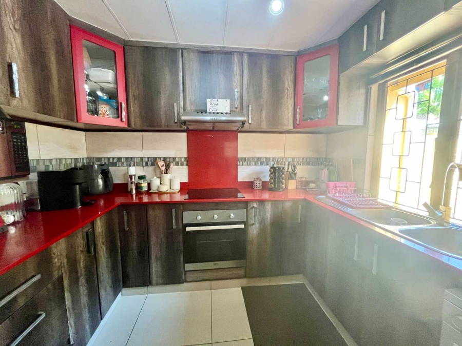 2 Bedroom Property for Sale in Glen Hills KwaZulu-Natal