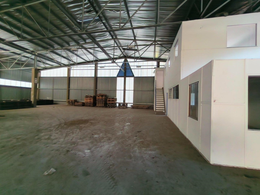 To Let commercial Property for Rent in Westmead KwaZulu-Natal