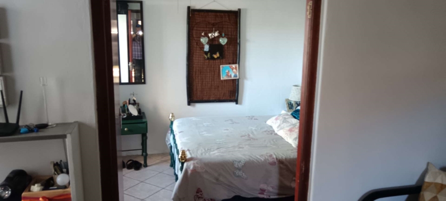 1 Bedroom Property for Sale in St Michaels On Sea KwaZulu-Natal