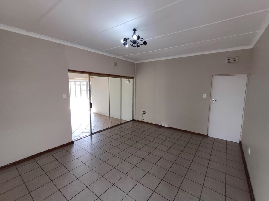 To Let 3 Bedroom Property for Rent in Veld En Vlei KwaZulu-Natal