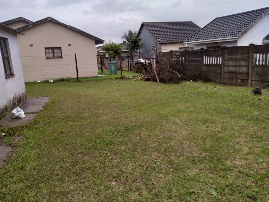 2 Bedroom Property for Sale in Esikhawini KwaZulu-Natal