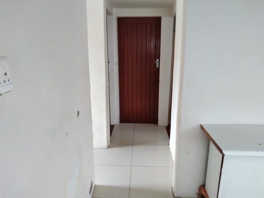 2 Bedroom Property for Sale in Esikhawini KwaZulu-Natal