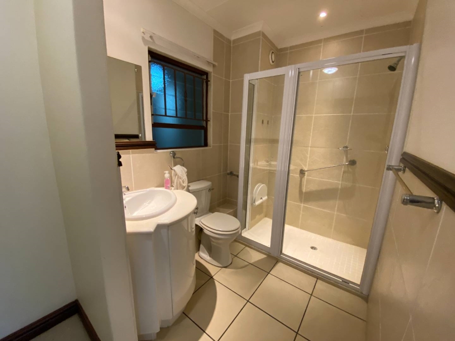 2 Bedroom Property for Sale in Le Domaine KwaZulu-Natal