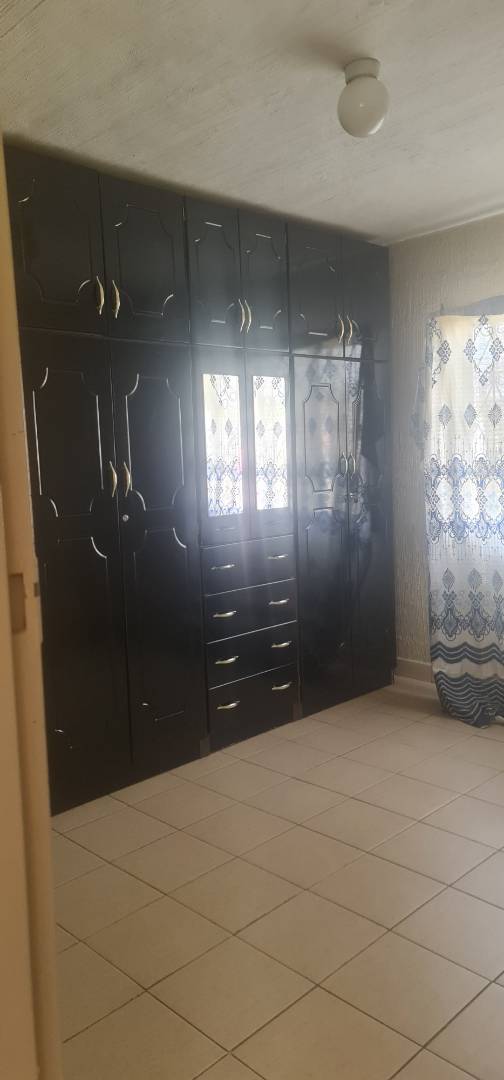 1 Bedroom Property for Sale in Caneside KwaZulu-Natal