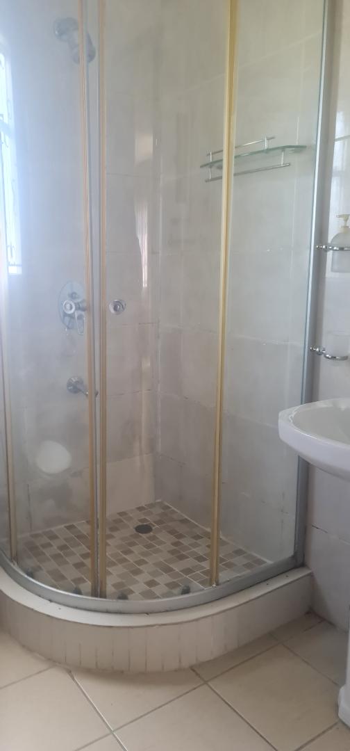 1 Bedroom Property for Sale in Caneside KwaZulu-Natal