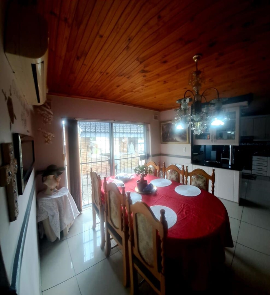 3 Bedroom Property for Sale in Wildenwide KwaZulu-Natal