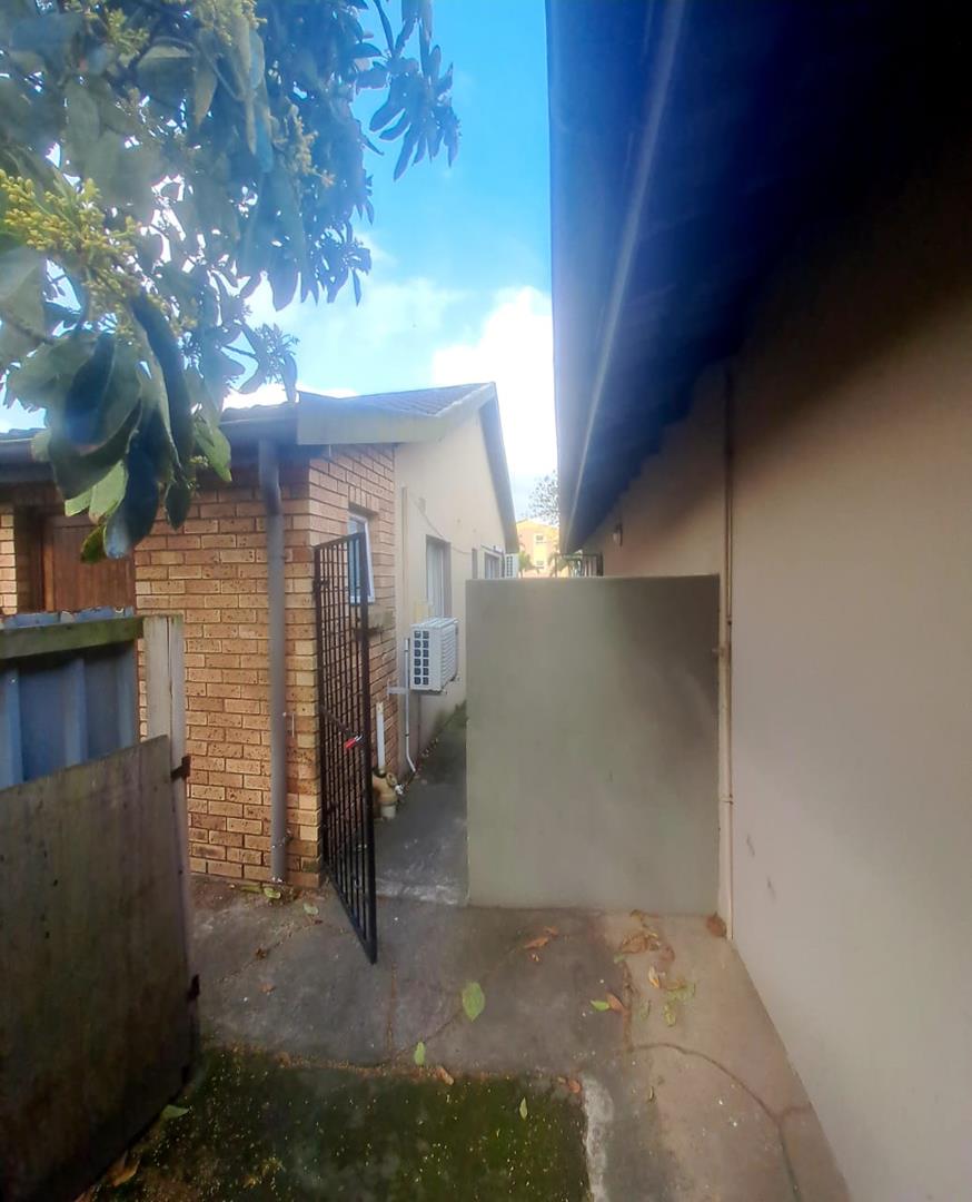 3 Bedroom Property for Sale in Wildenwide KwaZulu-Natal