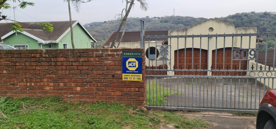 4 Bedroom Property for Sale in Reservoir Hills KwaZulu-Natal