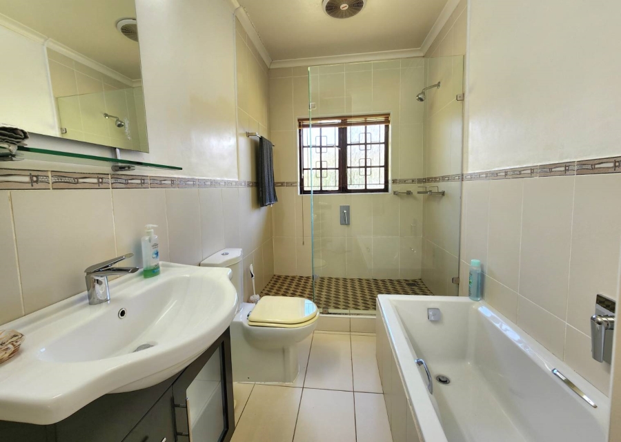 3 Bedroom Property for Sale in Gillitts KwaZulu-Natal