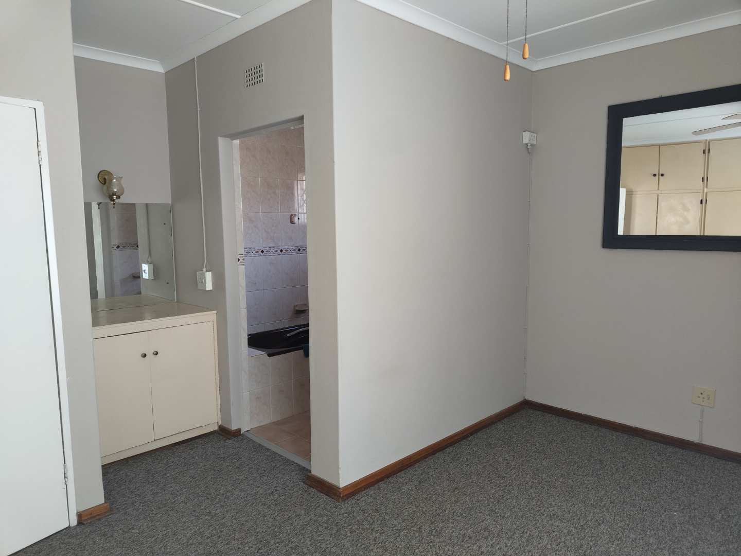 5 Bedroom Property for Sale in Glencoe KwaZulu-Natal