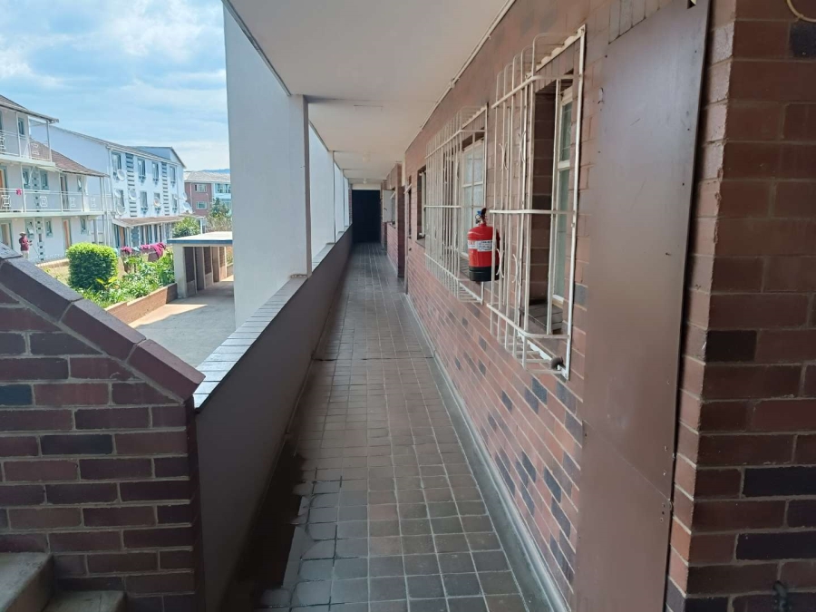 2 Bedroom Property for Sale in Scottsville KwaZulu-Natal