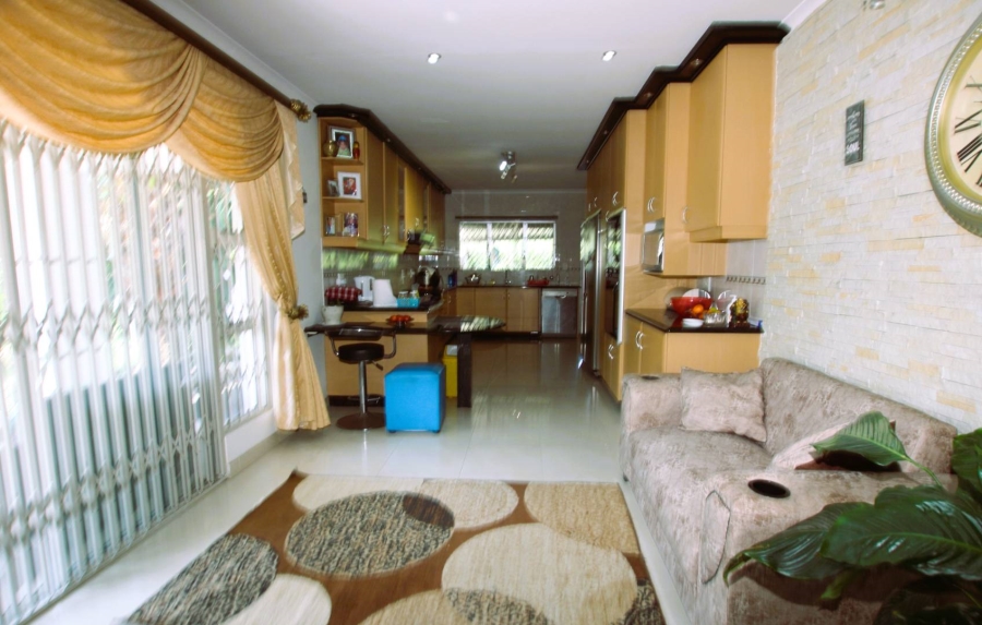 4 Bedroom Property for Sale in Woodside KwaZulu-Natal