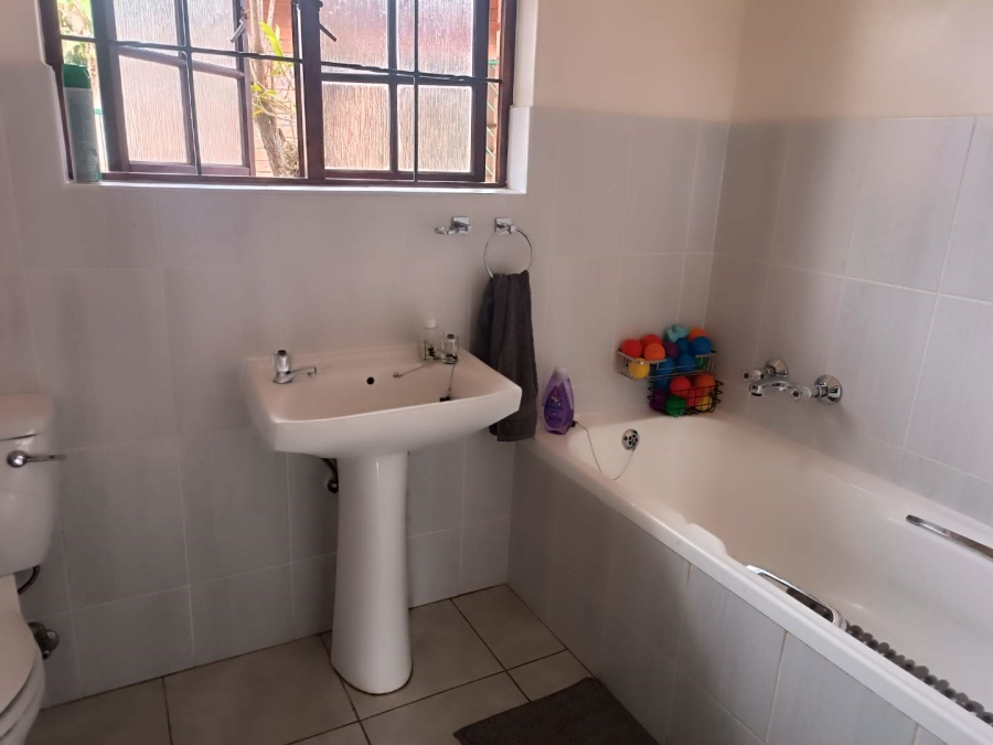 2 Bedroom Property for Sale in Northern Park KwaZulu-Natal