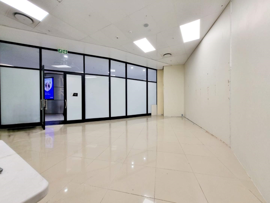 To Let commercial Property for Rent in Umhlanga KwaZulu-Natal