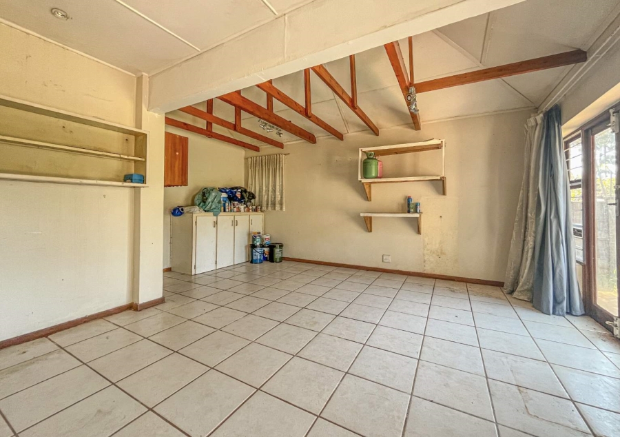 4 Bedroom Property for Sale in Durban North KwaZulu-Natal