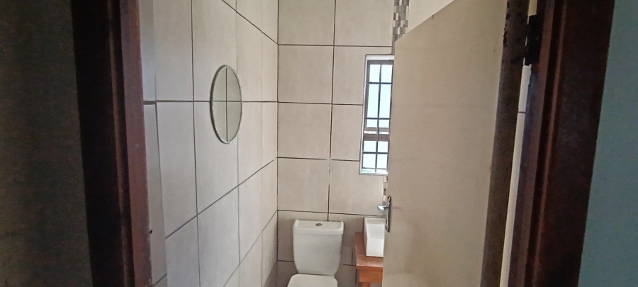 2 Bedroom Property for Sale in Margate KwaZulu-Natal