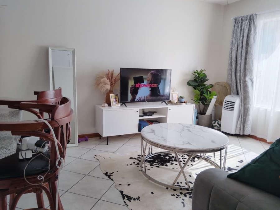 2 Bedroom Property for Sale in Empangeni KwaZulu-Natal