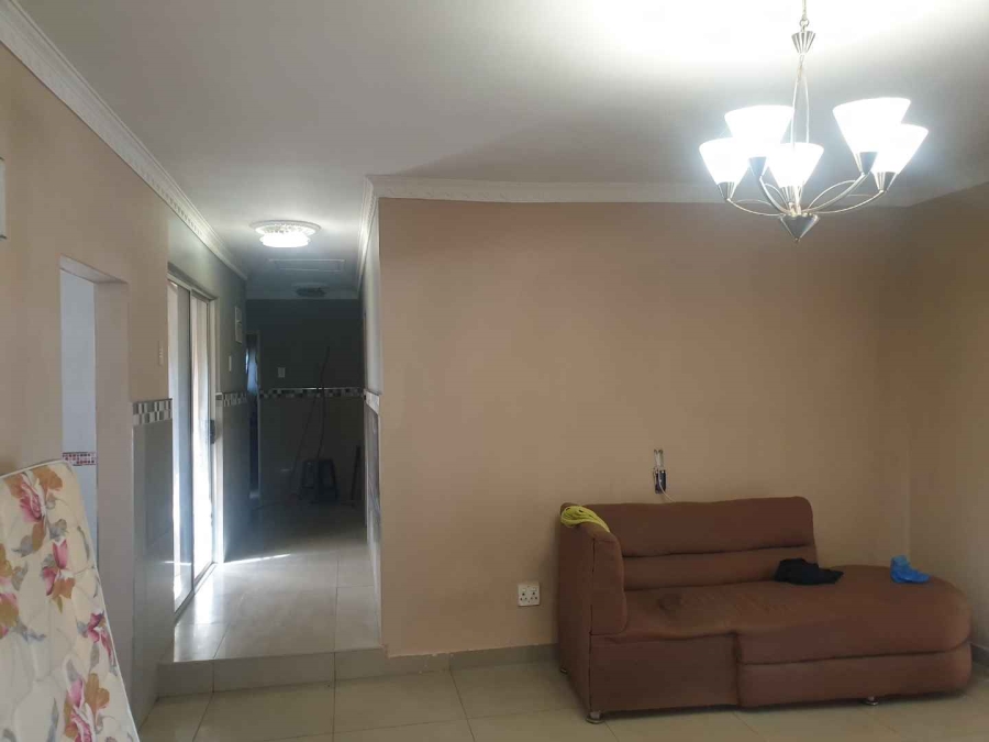 3 Bedroom Property for Sale in Riyadh KwaZulu-Natal