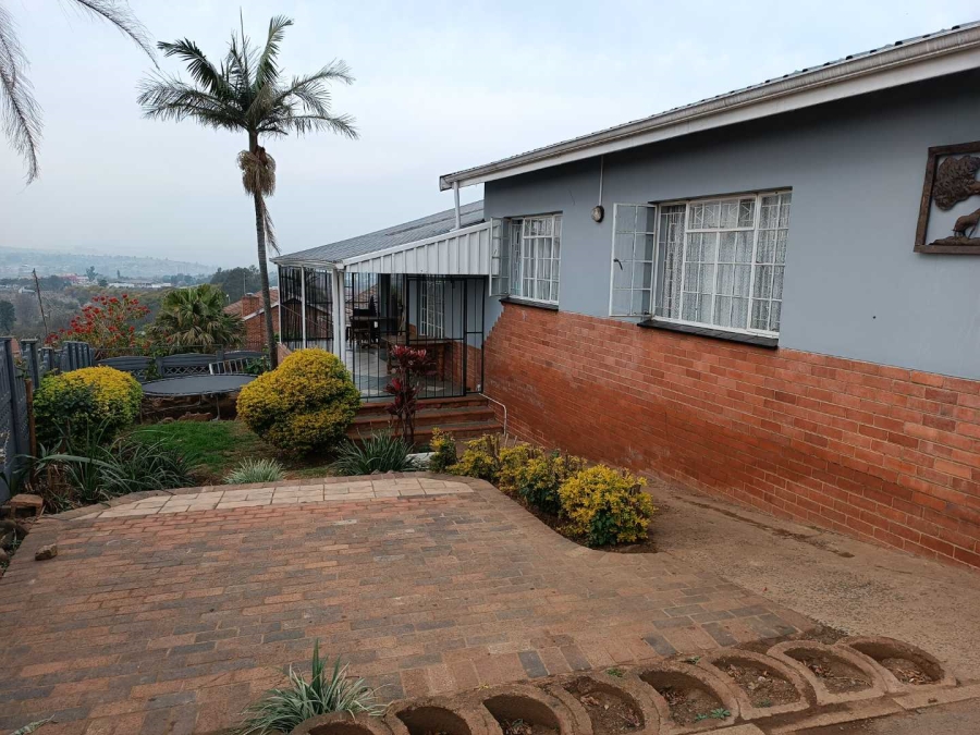 To Let 4 Bedroom Property for Rent in Woodlands KwaZulu-Natal