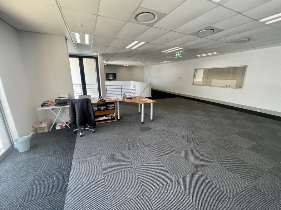 To Let commercial Property for Rent in Mount Edgecombe KwaZulu-Natal