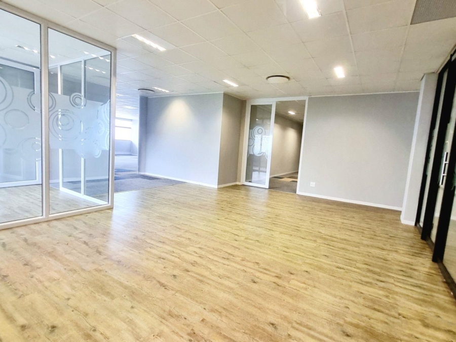 To Let commercial Property for Rent in Umhlanga Ridge KwaZulu-Natal