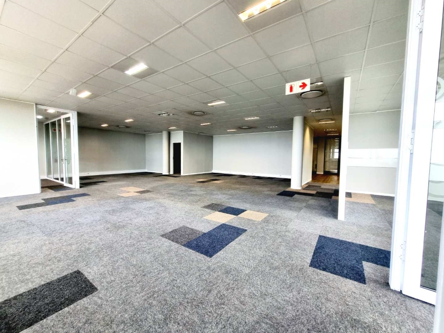 To Let commercial Property for Rent in Umhlanga Ridge KwaZulu-Natal