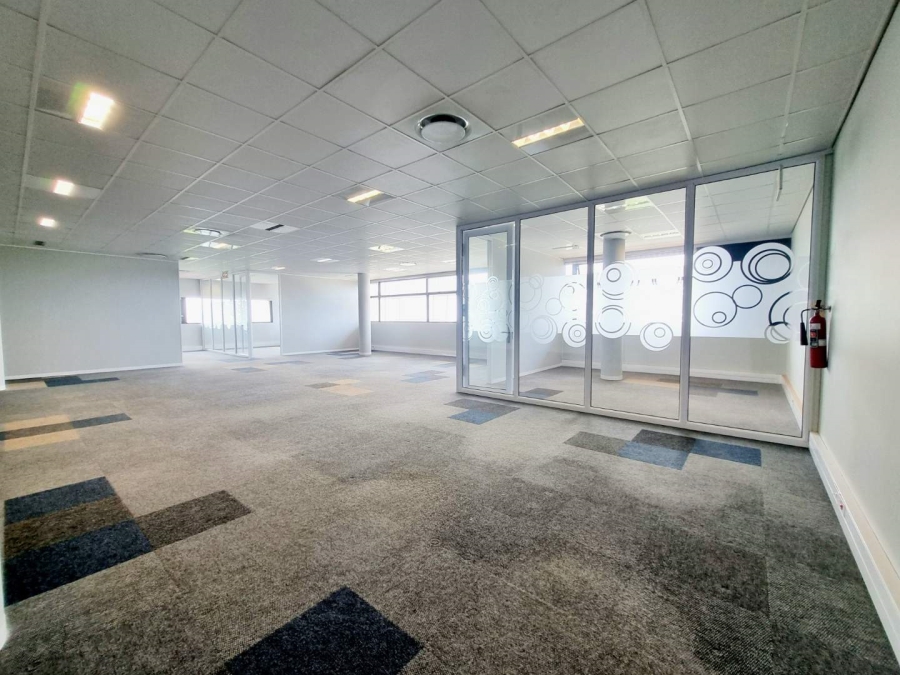 To Let commercial Property for Rent in Umhlanga Ridge KwaZulu-Natal