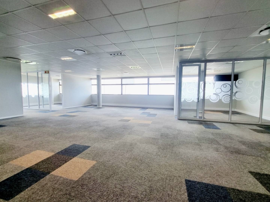 To Let commercial Property for Rent in Umhlanga Ridge KwaZulu-Natal