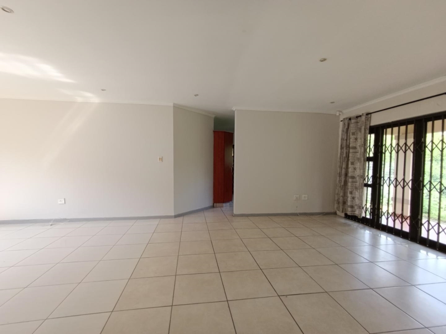 3 Bedroom Property for Sale in Queensburgh KwaZulu-Natal