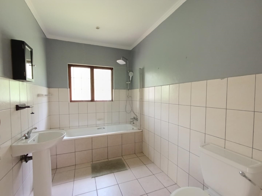 3 Bedroom Property for Sale in Queensburgh KwaZulu-Natal