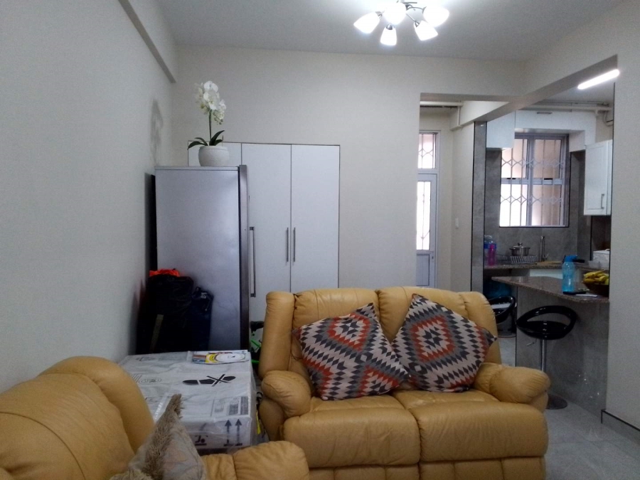 2 Bedroom Property for Sale in Durban Central KwaZulu-Natal